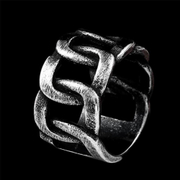 Retro Chain Pattern Stainless Steel Ring
