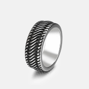 Herrenring aus Edelstahl mit Radmuster
