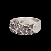 Anillo minimalista de plata esterlina Aerolite